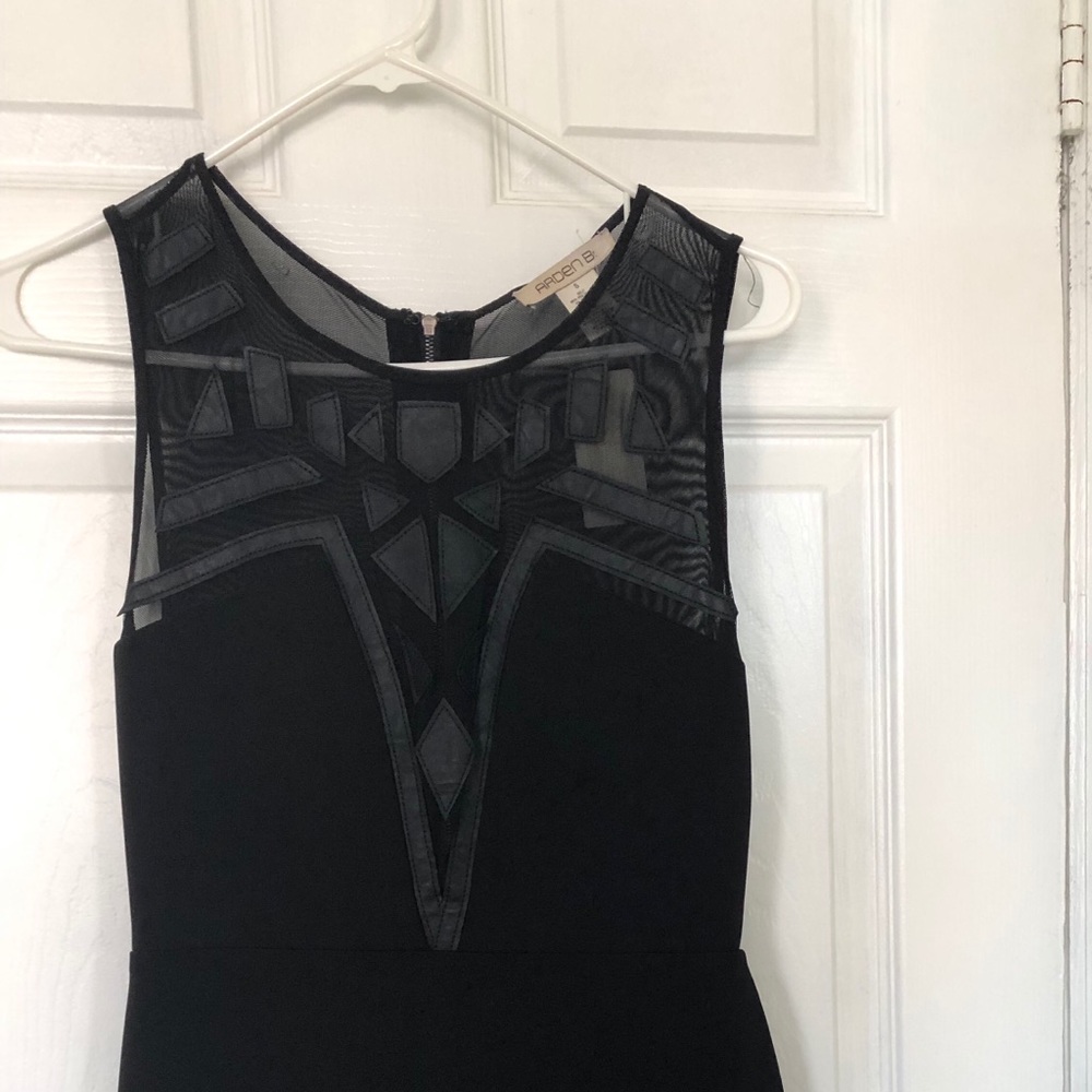Beautiful Black Dress!